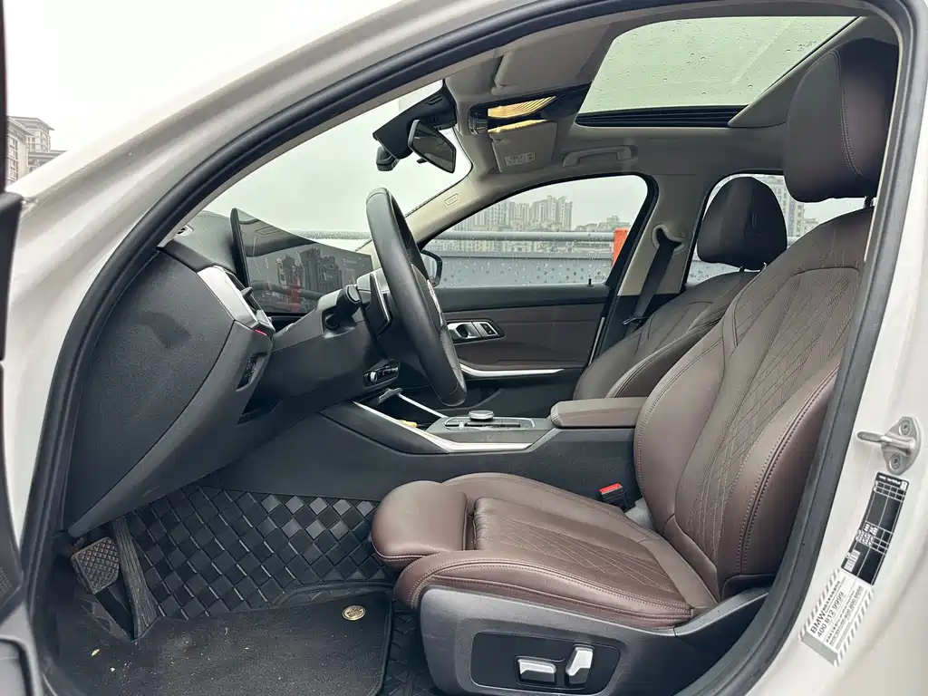 BMW 3 Series — миниатюра 4