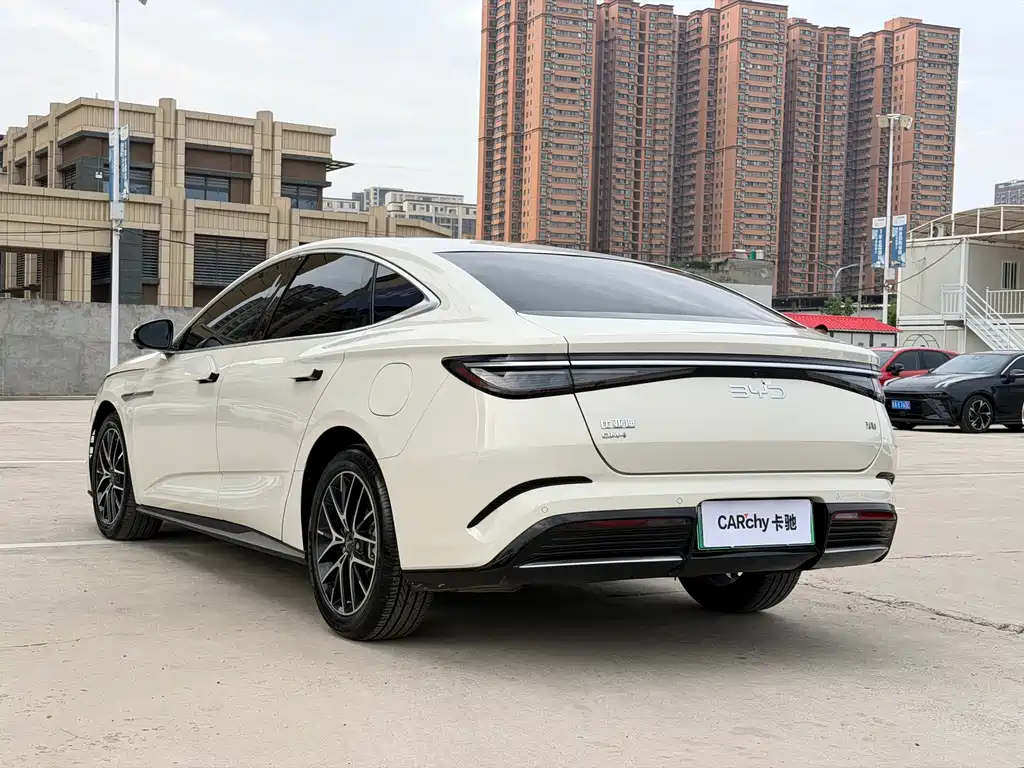 BYD Seal — миниатюра 6