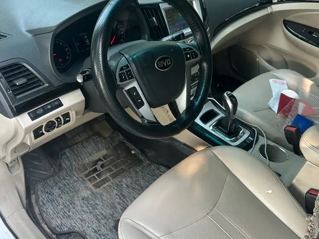 BYD e5 — миниатюра 10