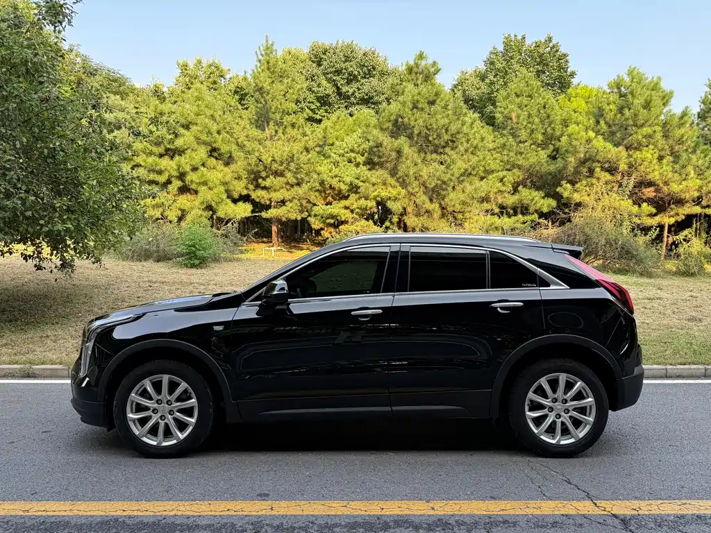 Cadillac XT4 — миниатюра 3