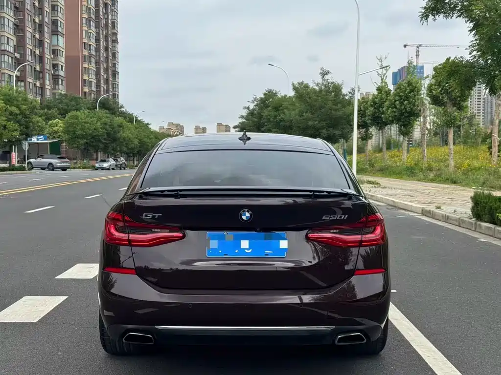 BMW 6 Series GT — миниатюра 6