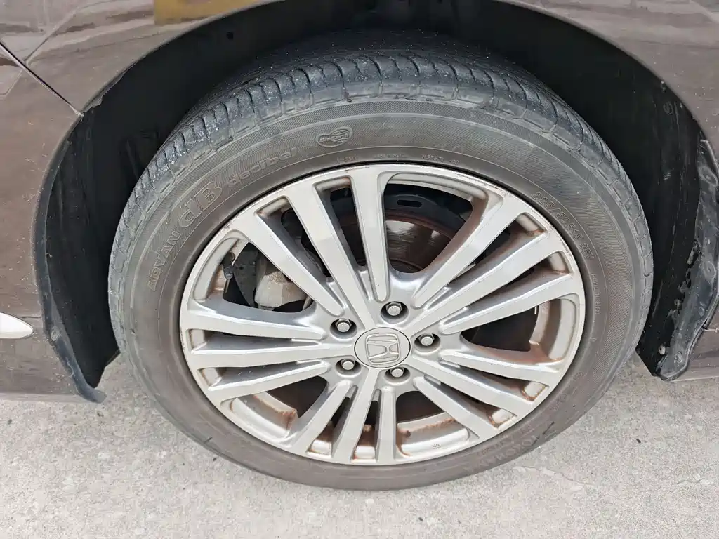 Honda Elysion 2016 2.4L