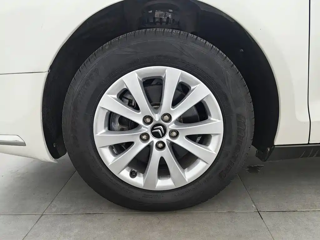 Citroen C5 — миниатюра 17