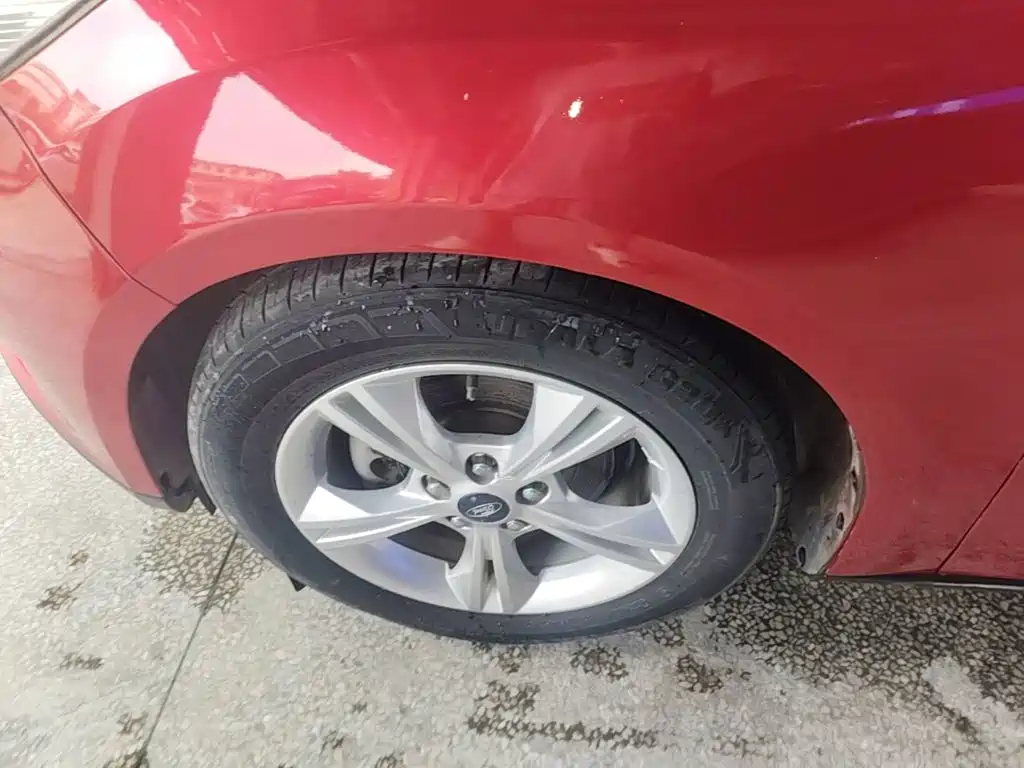 Ford Focus — миниатюра 23