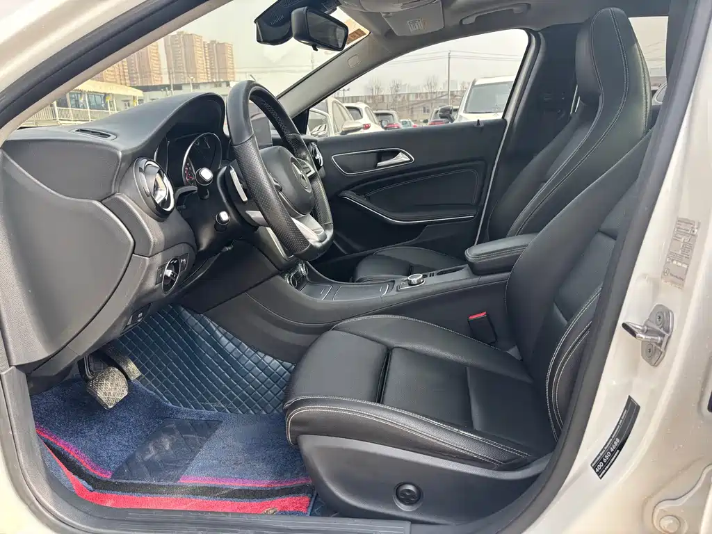 Mercedes-Benz GLA — миниатюра 7