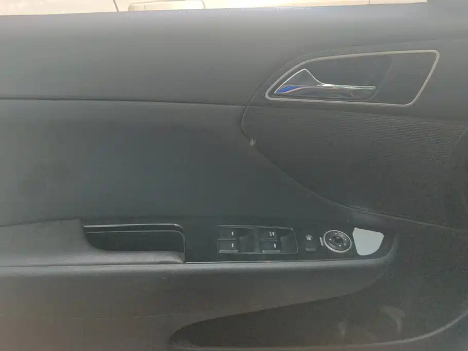 Hyundai Mistra — миниатюра 7