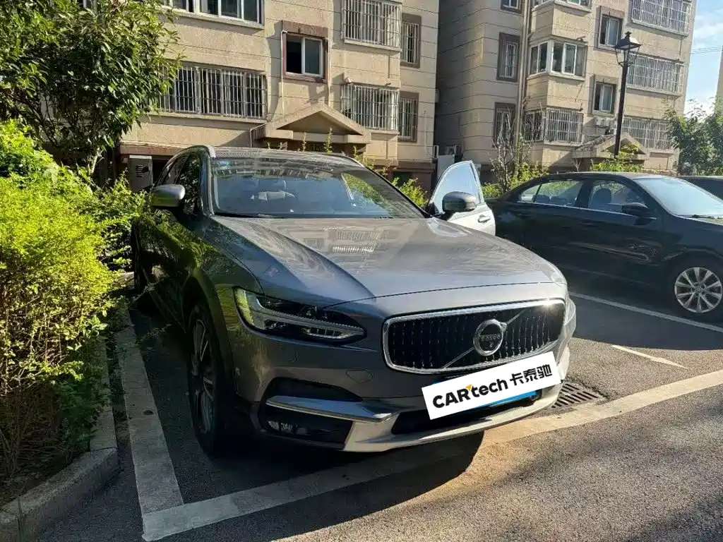 Volvo V90 — миниатюра 3