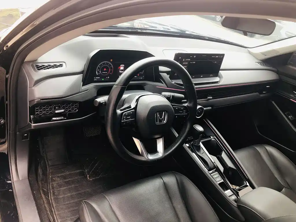Honda Accord — миниатюра 10