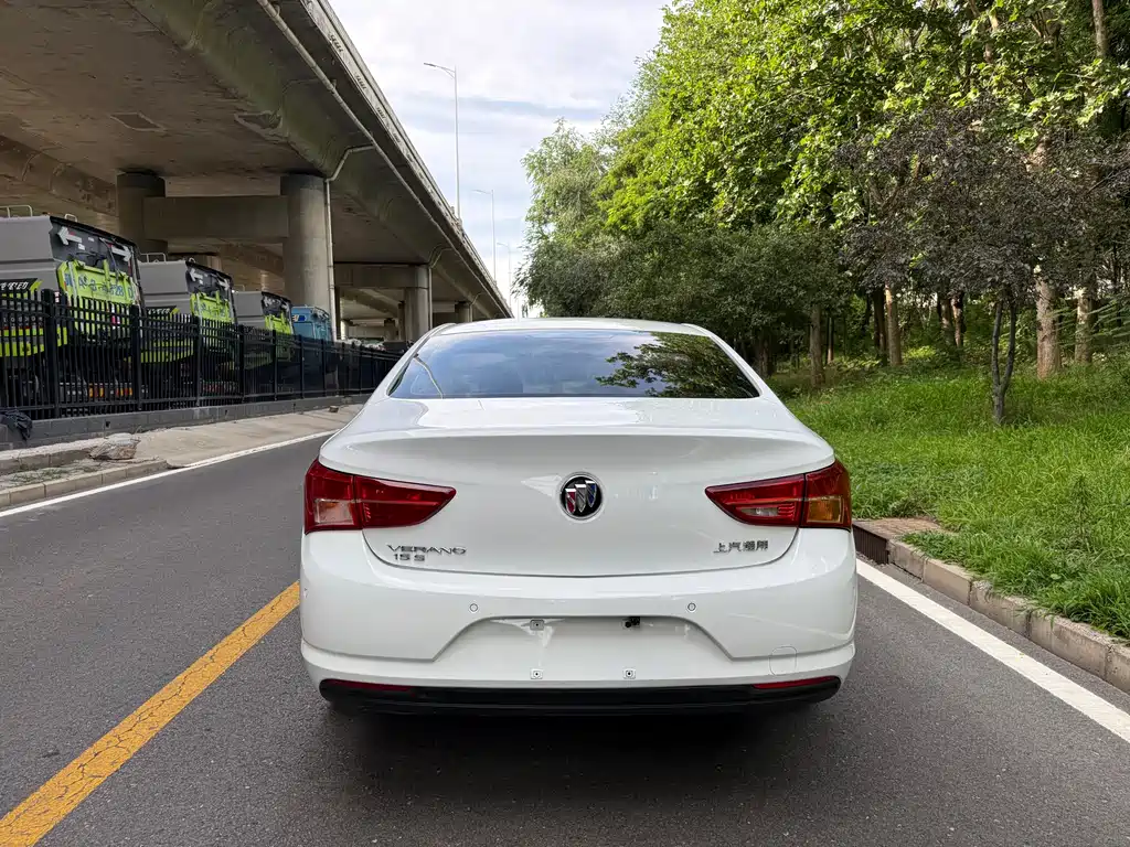 Buick Verano 2018 15S AT