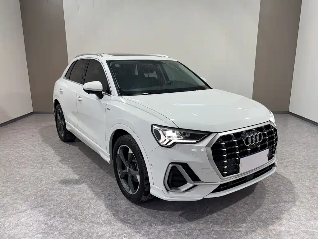 Audi Q3 — миниатюра 2