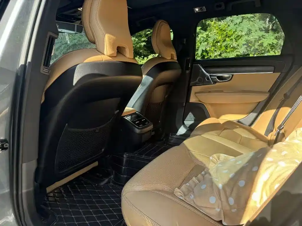 Volvo V90 — миниатюра 8