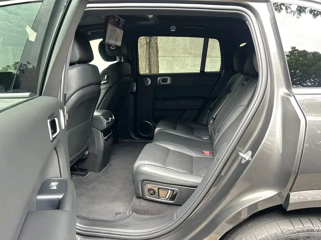 Li Auto Li L7 — миниатюра 11