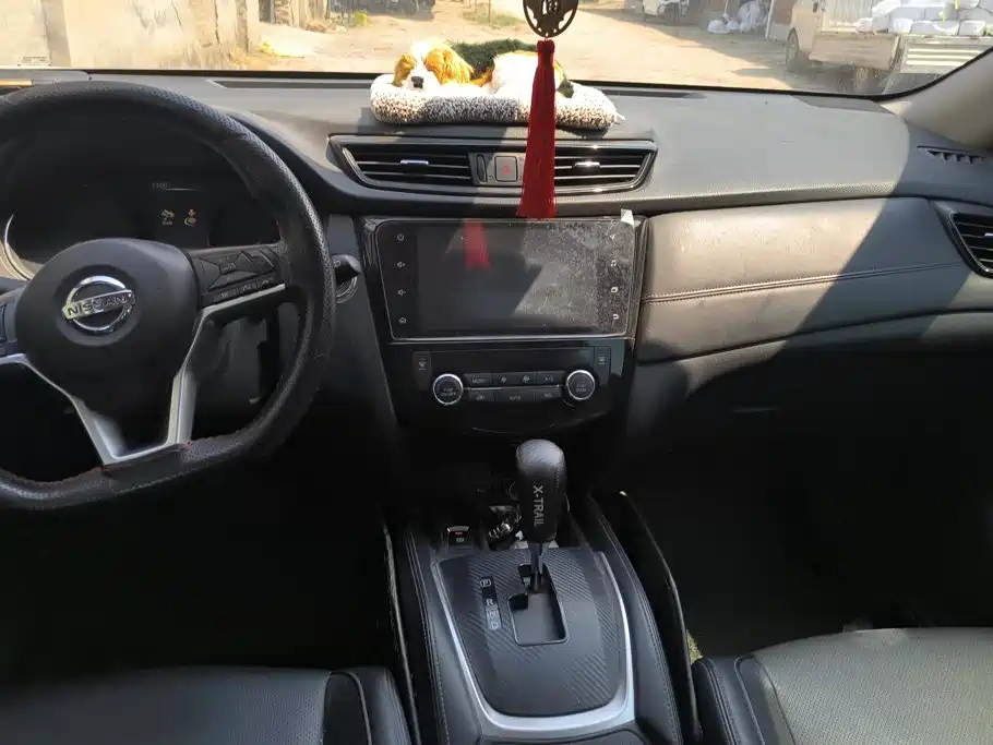 Nissan X-Trail — миниатюра 12