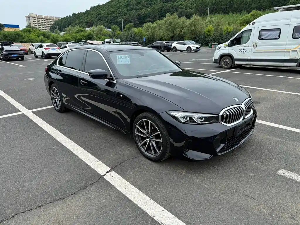 BMW 3 Series — миниатюра 3