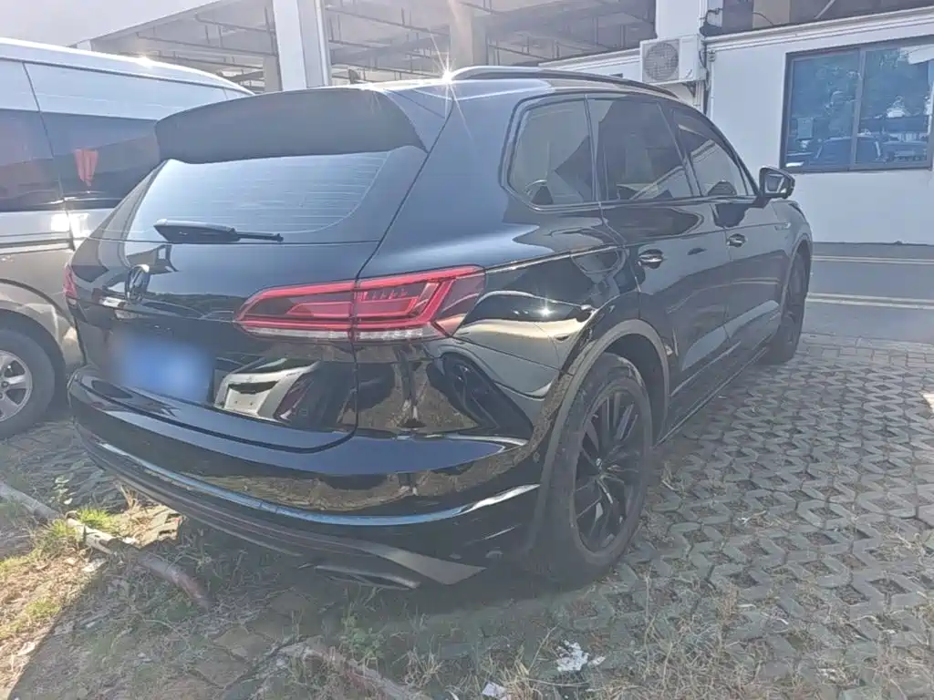 Volkswagen Touareg — миниатюра 7