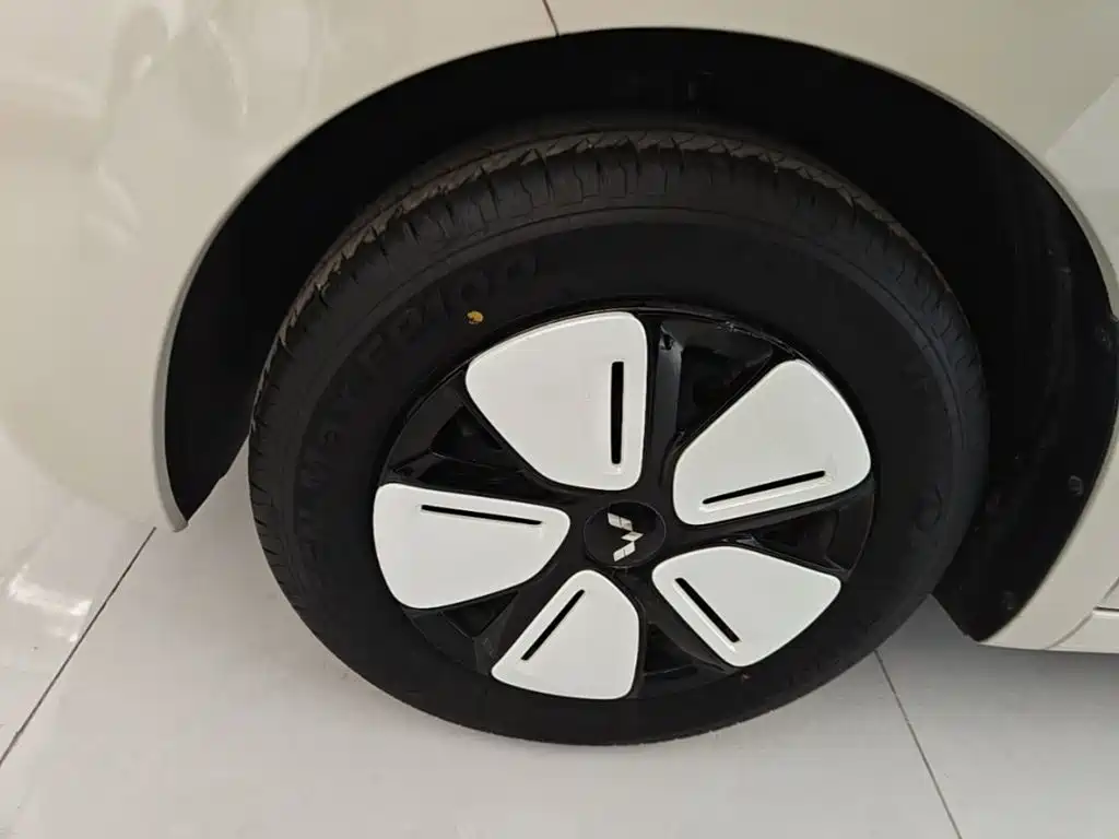 Wuling MINIEV — миниатюра 23