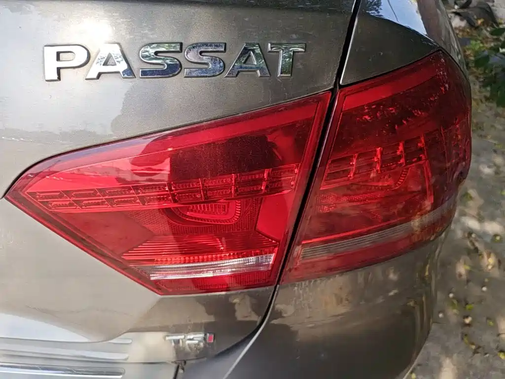 Volkswagen Passat — миниатюра 8