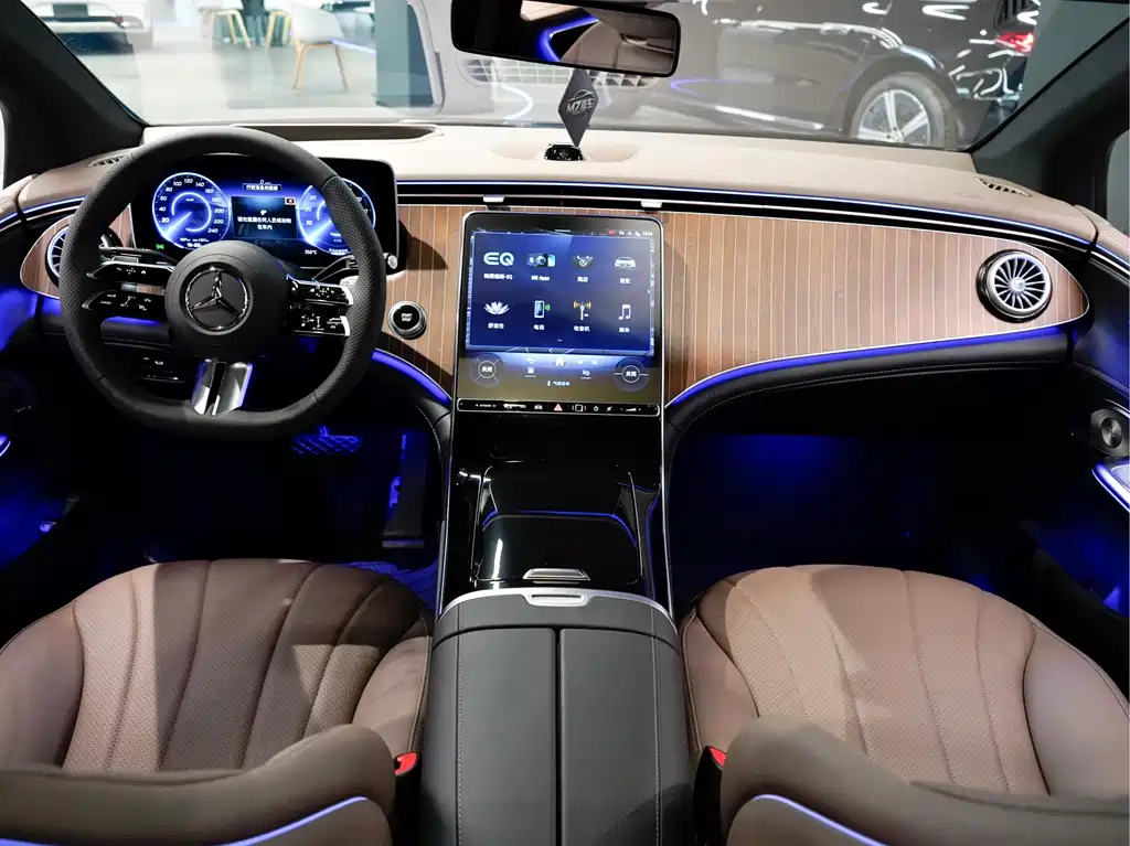 Mercedes-Benz EQE — миниатюра 10