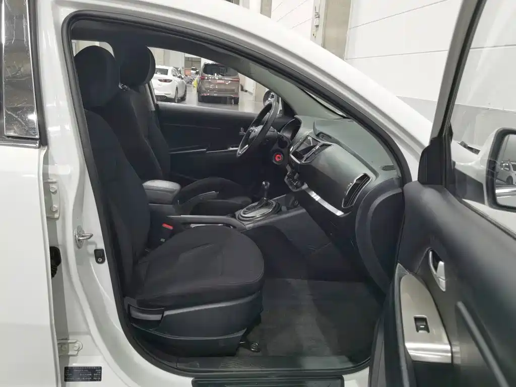 Kia Sportage — миниатюра 23
