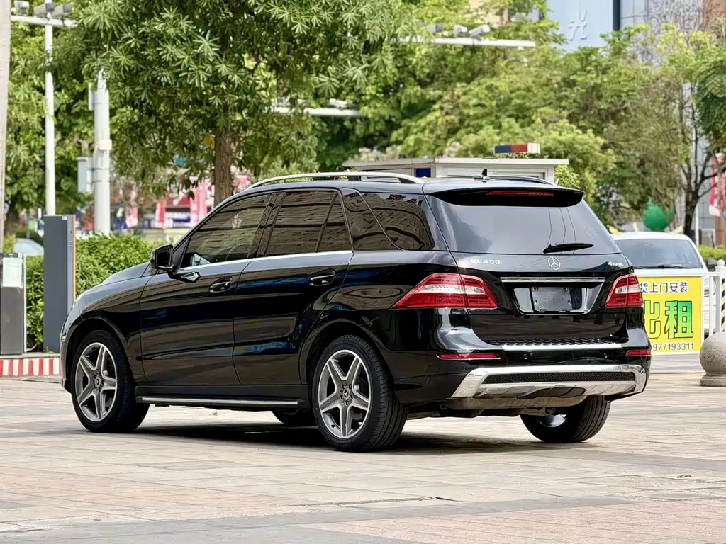 Mercedes-Benz M-Class — миниатюра 3