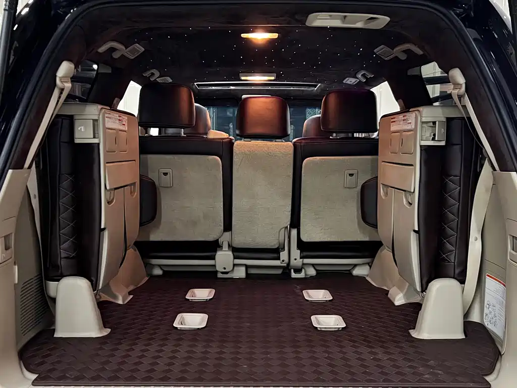 Toyota Land Cruiser — миниатюра 13