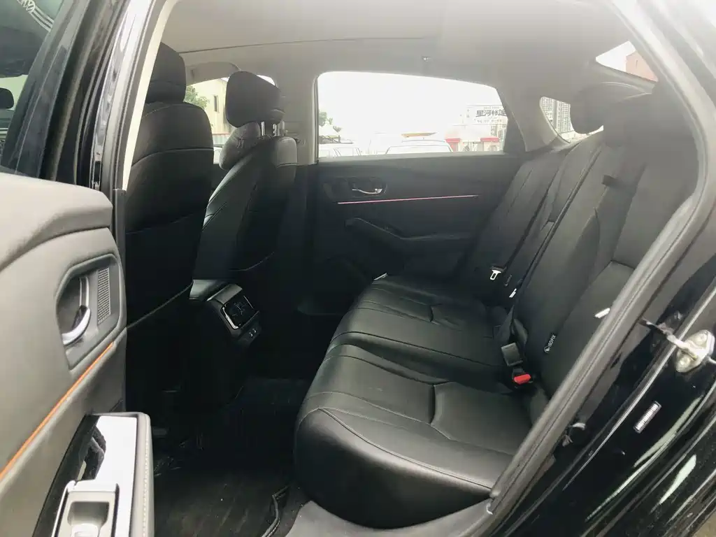 Honda Accord — миниатюра 13
