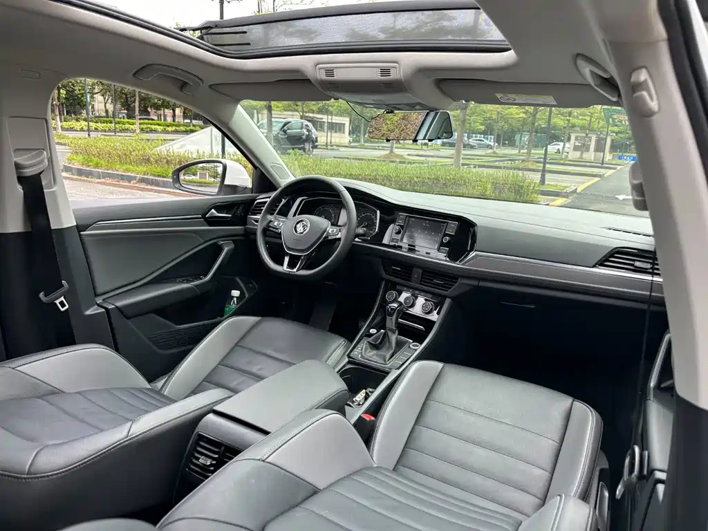 Volkswagen Sagitar — миниатюра 9