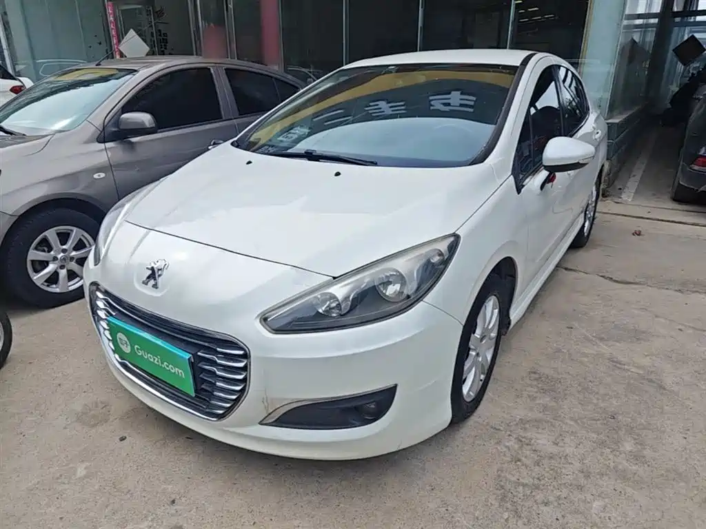 Peugeot 308 2016