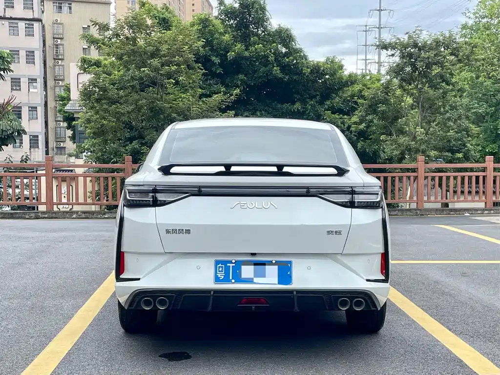 Aeolus Yixuan — миниатюра 5