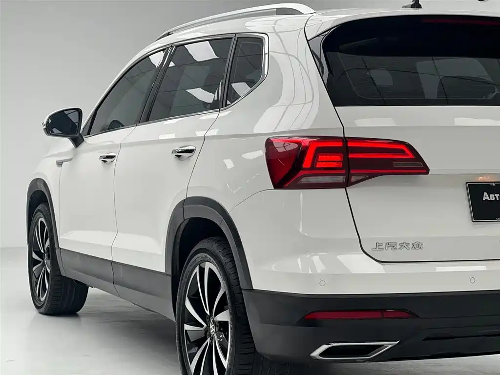 Volkswagen Tharu 2022 280TSI Luxury