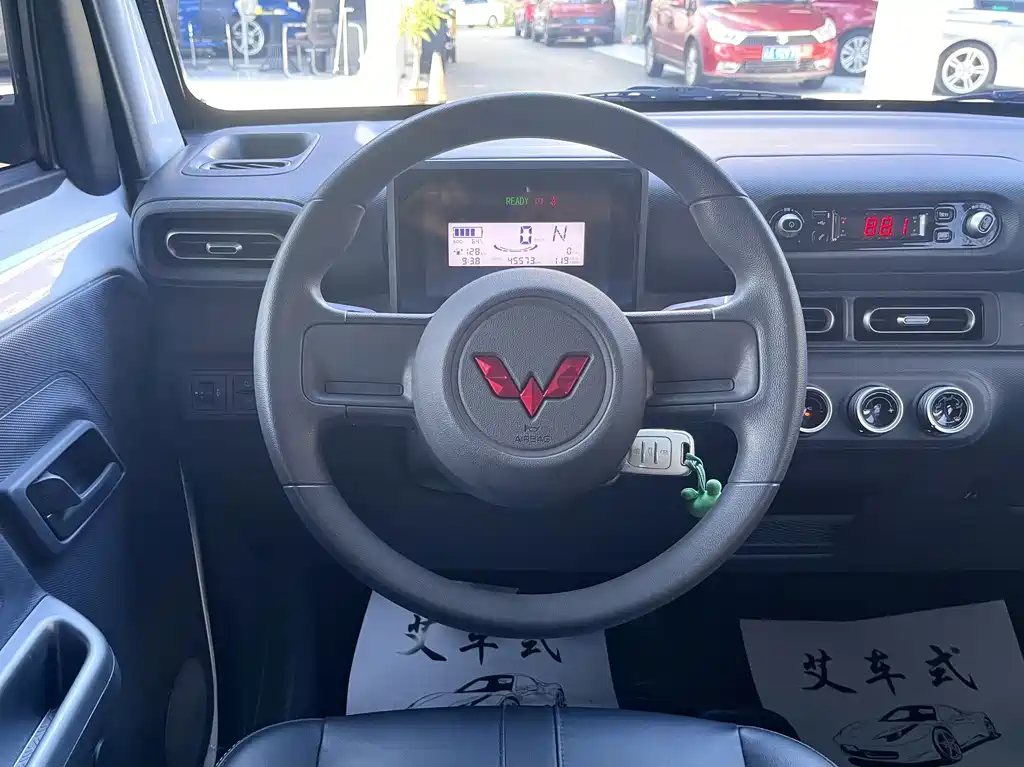 Wuling Zhiguang EV — миниатюра 4