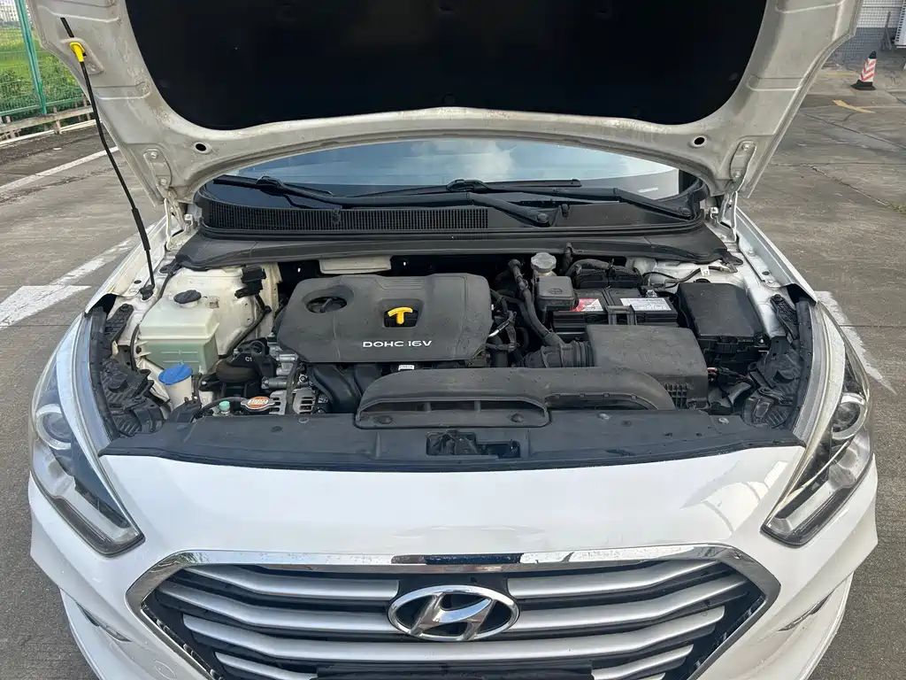 Hyundai Mistra — миниатюра 16