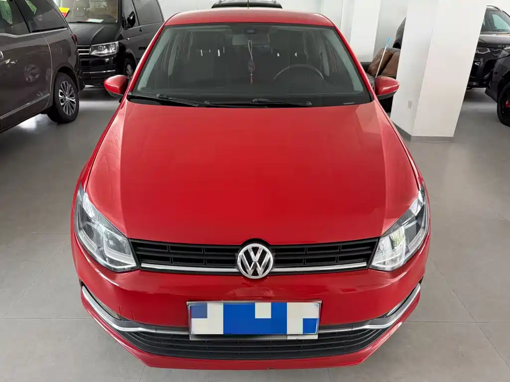 Volkswagen Polo 2014 1.6L AT Comfort