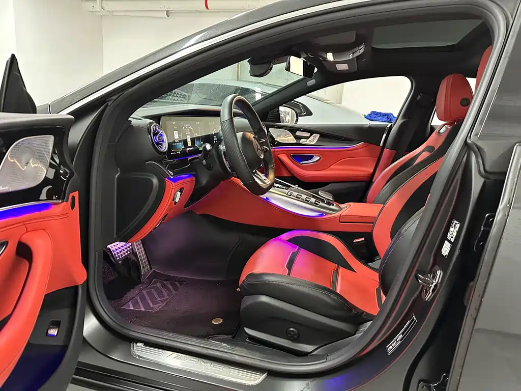 MERCEDES-BENZ AMG GT