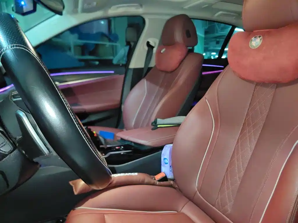 BMW 5 Series — миниатюра 16