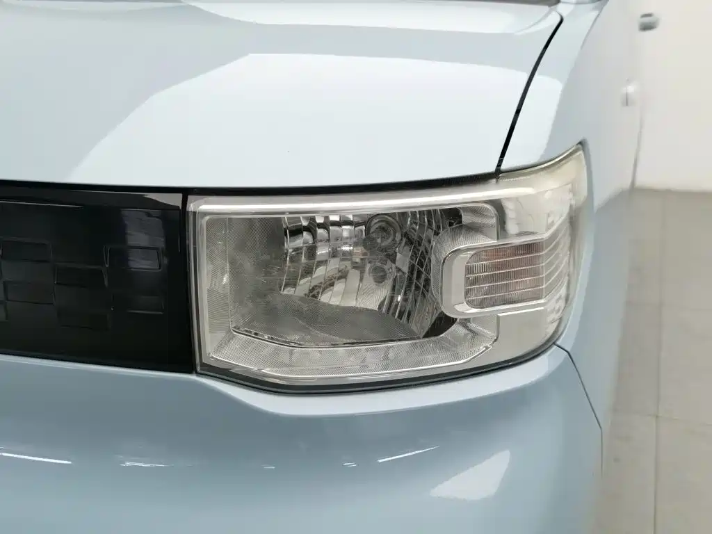Wuling MINIEV — миниатюра 7