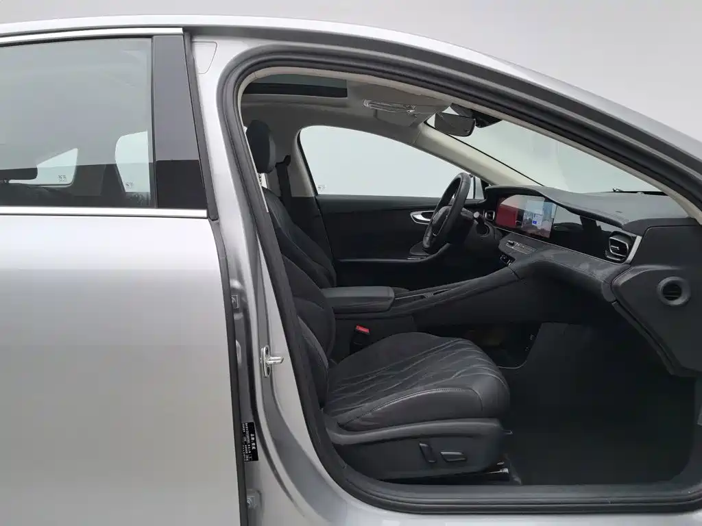 Roewe D7 — миниатюра 23