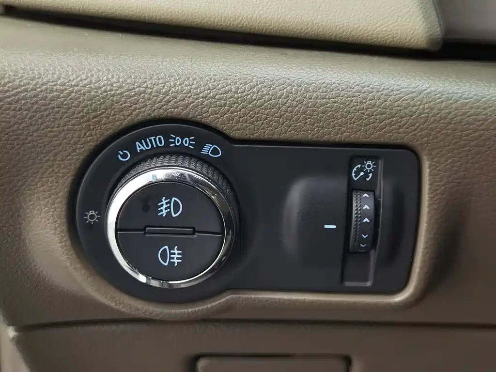 Buick Excelle — миниатюра 21