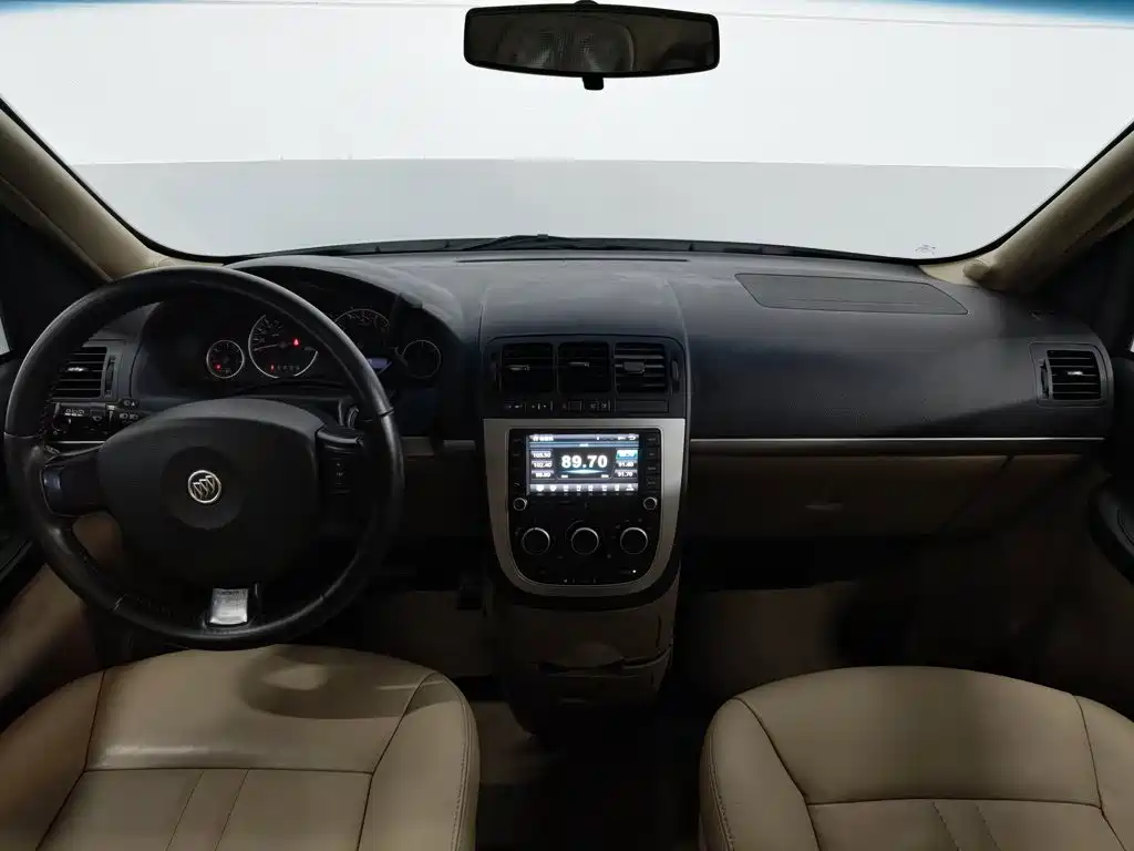 Buick GL8 2014 2.4L Executive