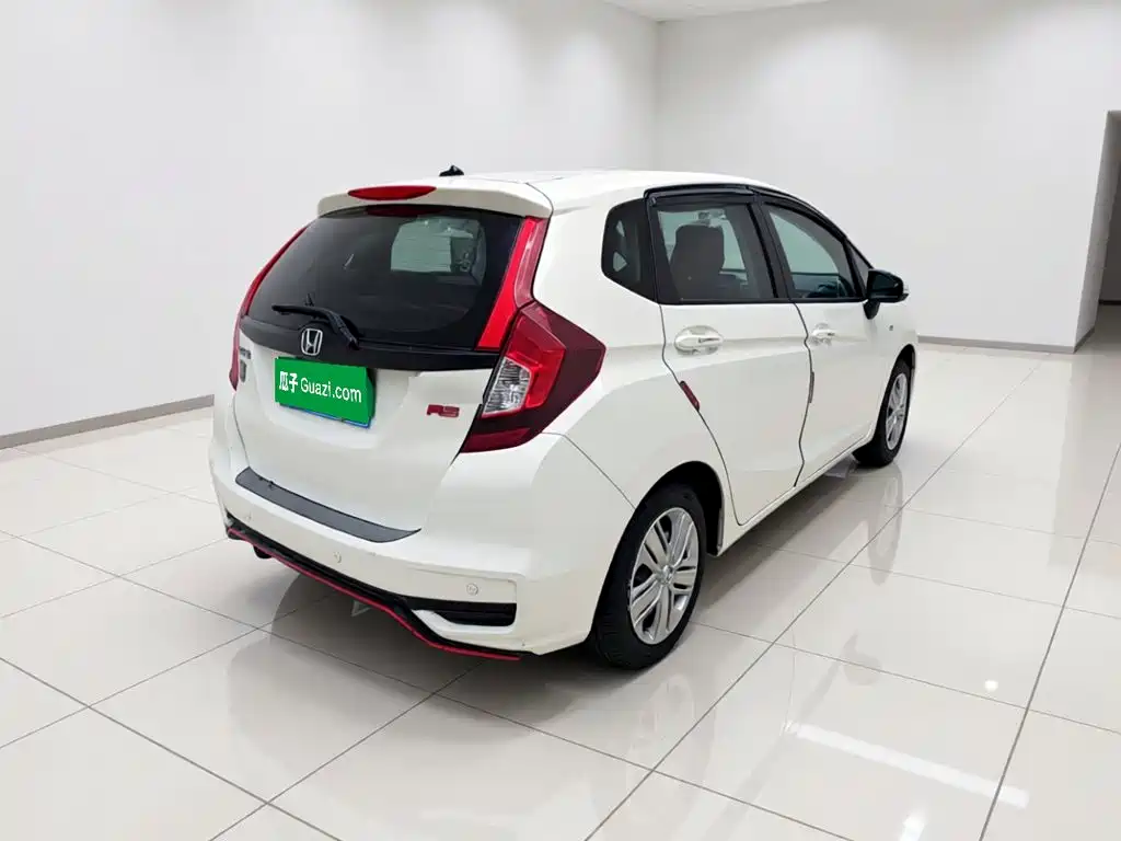 Honda Fit — миниатюра 4
