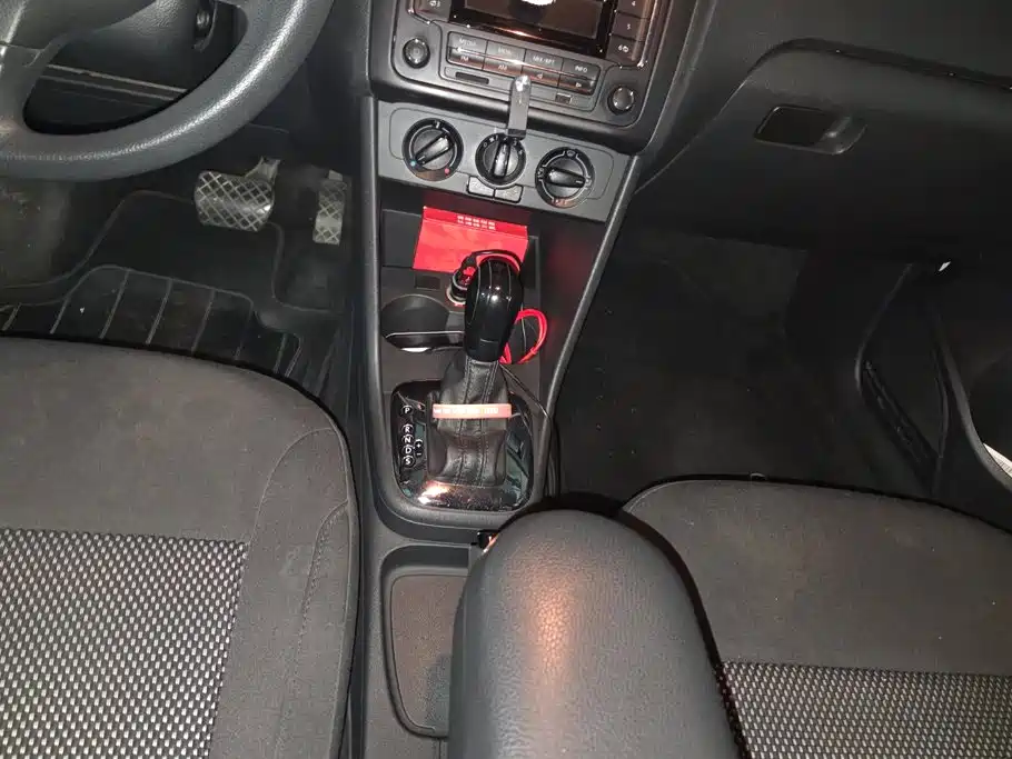 Volkswagen Polo — миниатюра 16