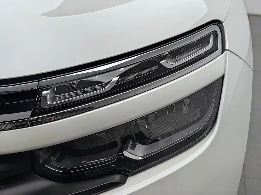 Citroen C5 AIRCROSS — миниатюра 7