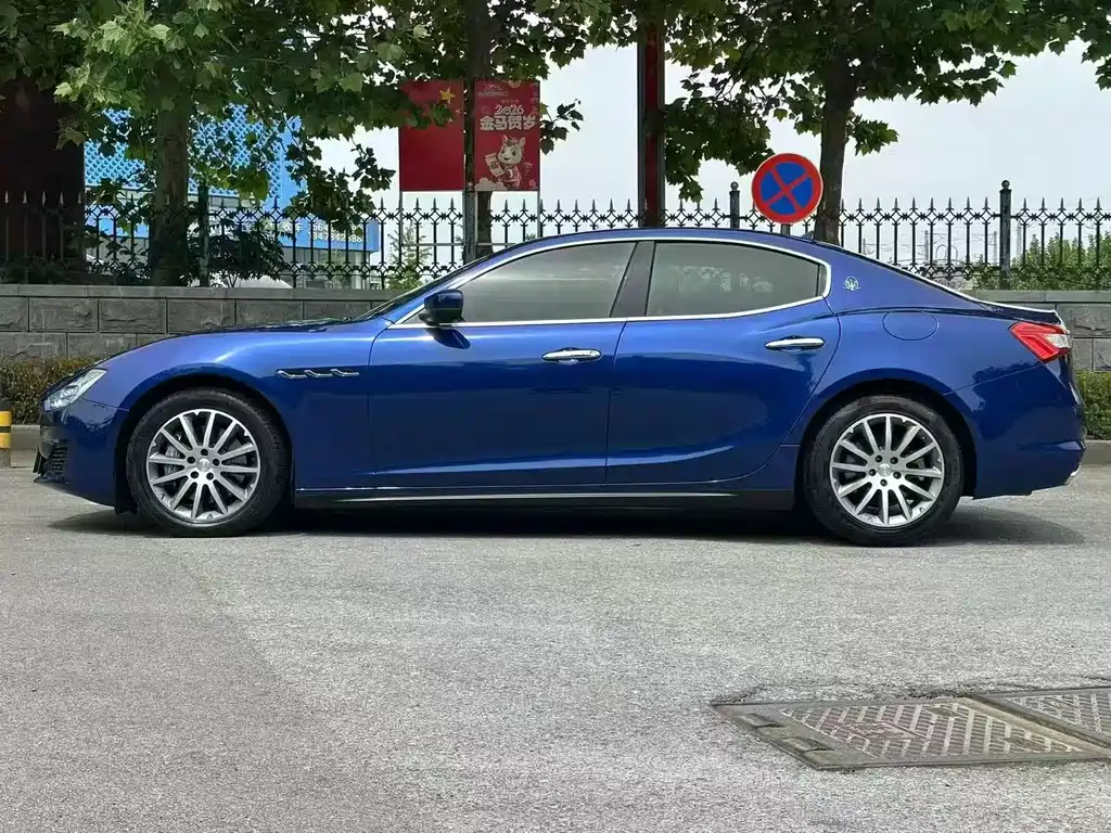 Maserati Ghibli — миниатюра 2