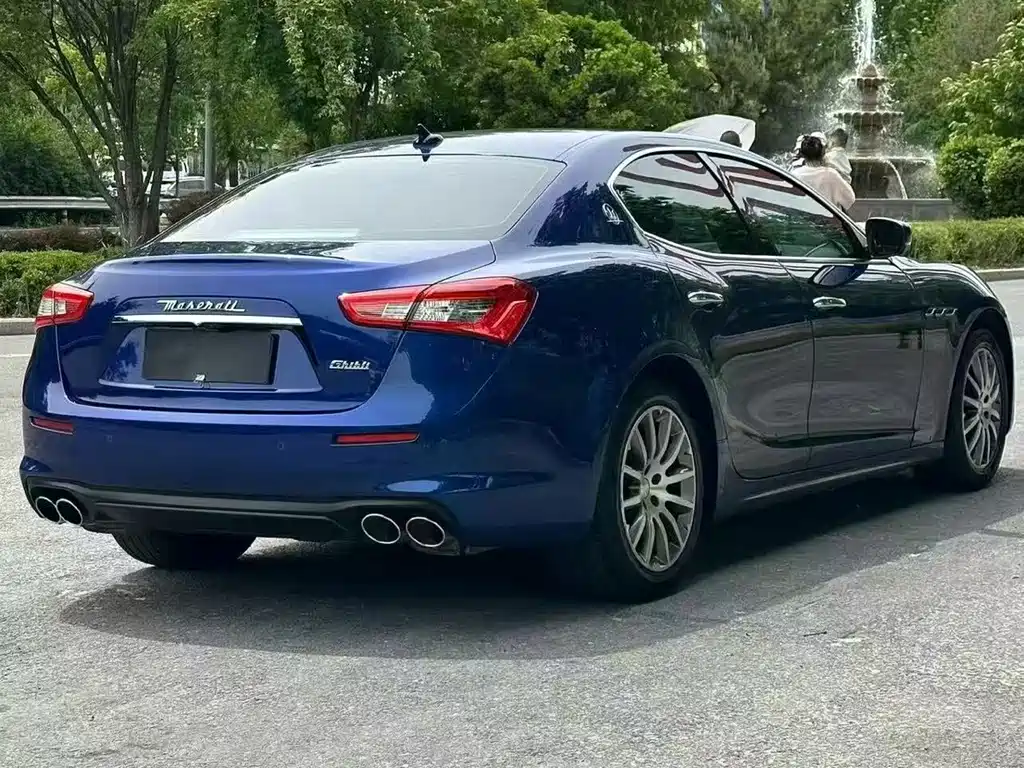 Maserati Ghibli — миниатюра 6