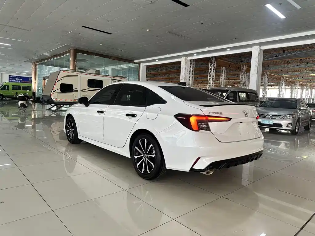 Honda Integra — миниатюра 9