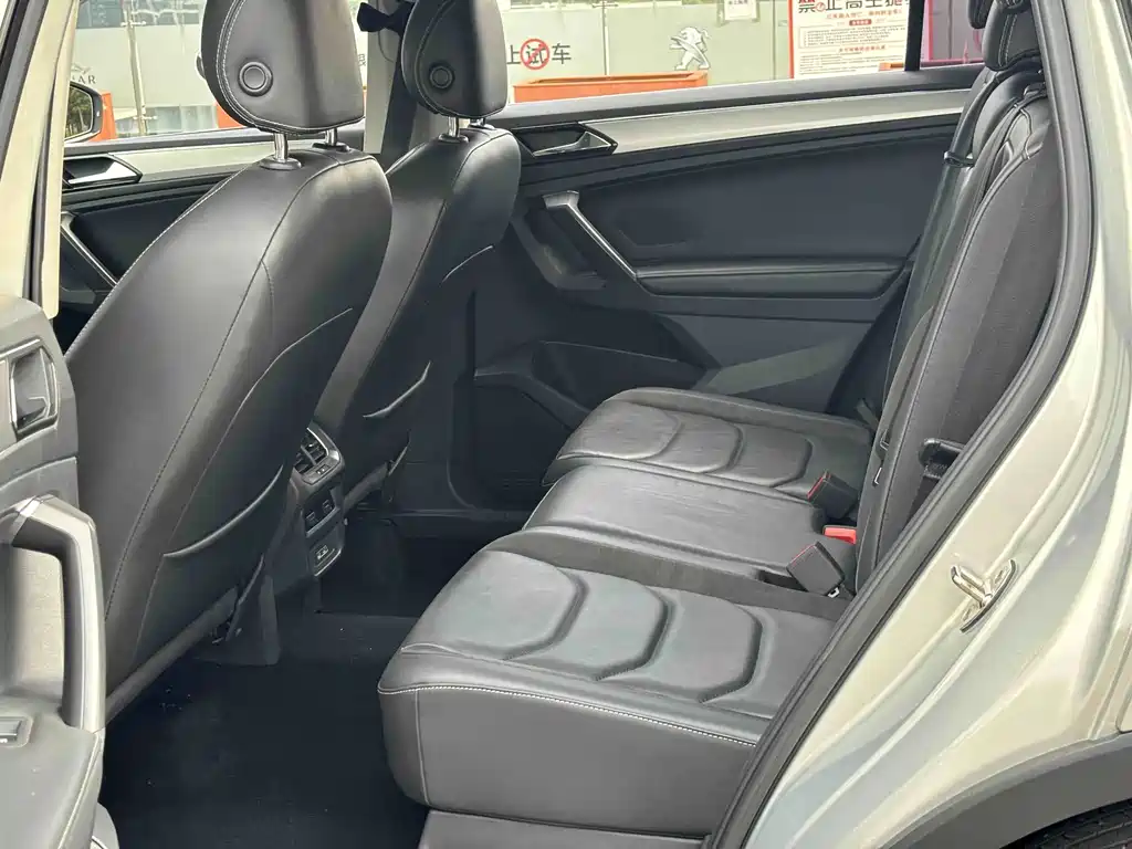 Volkswagen Tiguan L — миниатюра 4