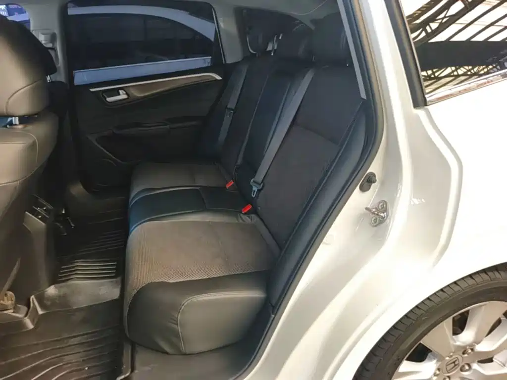 Honda Jade — миниатюра 17