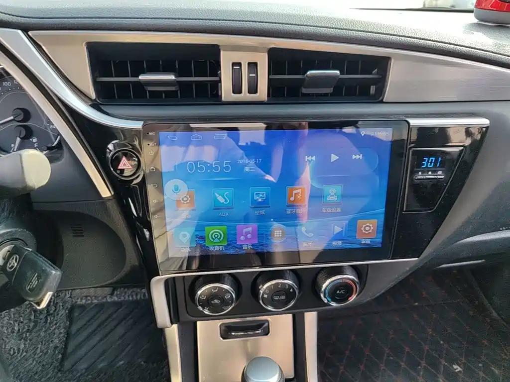 Toyota Corolla — миниатюра 13