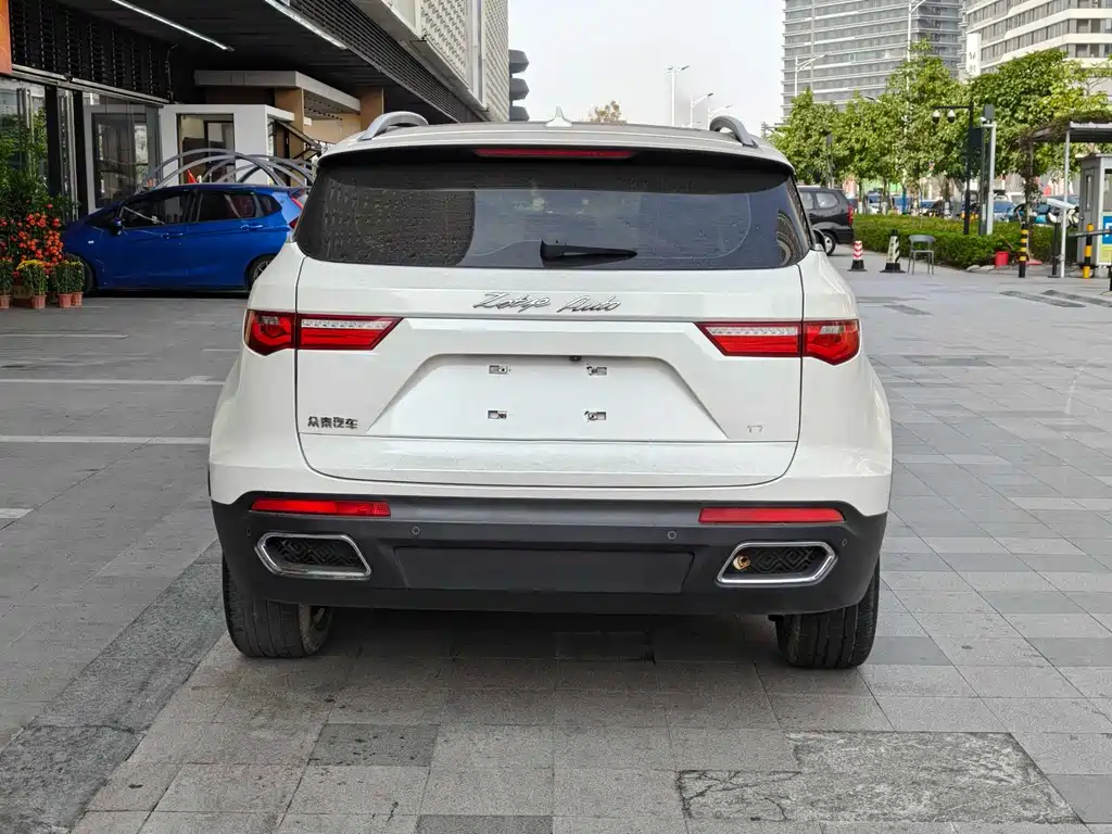 ZOTYE T700