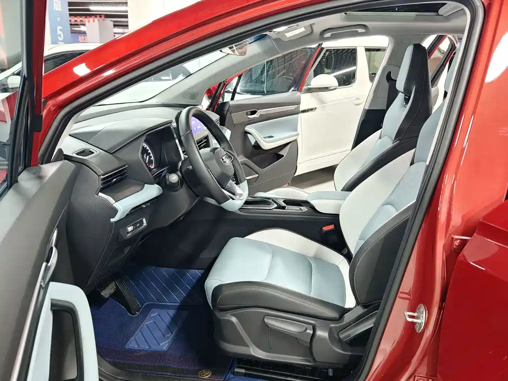 Geely Emgrand S — миниатюра 5